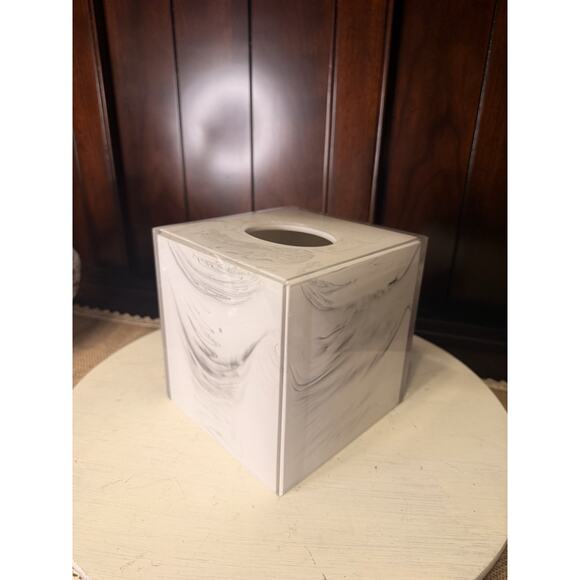 Kassatex Bath Marble And Lucite Tissue Box Holder Vintage
